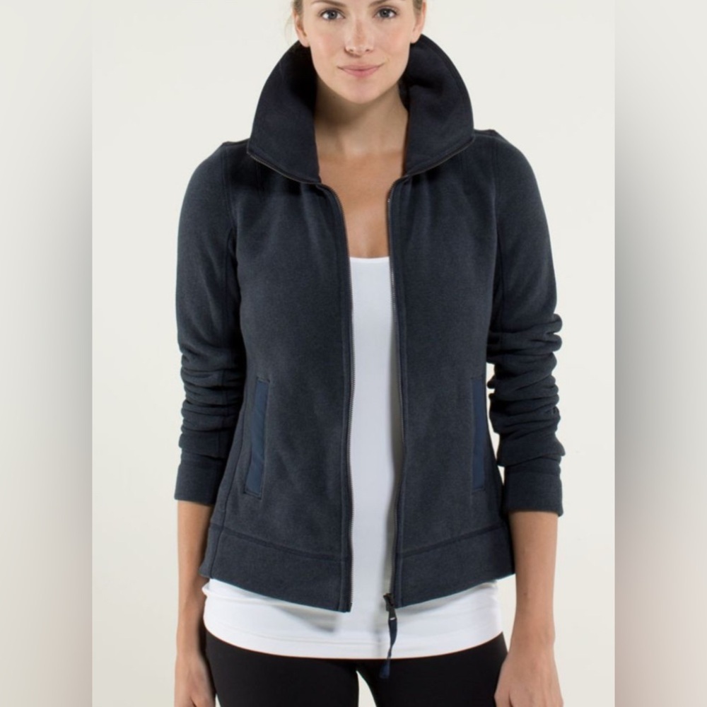 Lululemon En Route jacket, size 2